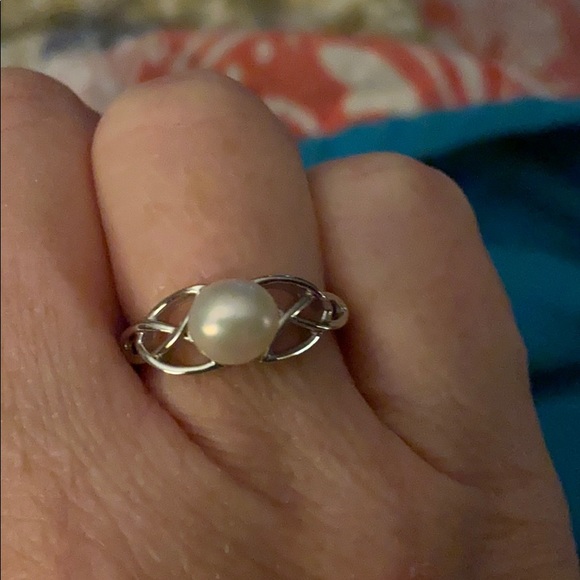 Vantel Pearls Time Everlasting Ring - Picture 1 of 1
